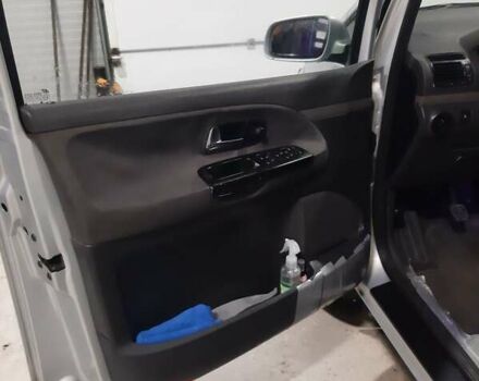 Сірий Фольксваген Шаран, об'ємом двигуна 1.78 л та пробігом 290 тис. км за 5600 $, фото 2 на Automoto.ua