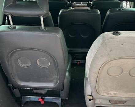 Серый Фольксваген Шаран, объемом двигателя 1.9 л и пробегом 380 тыс. км за 2299 $, фото 13 на Automoto.ua