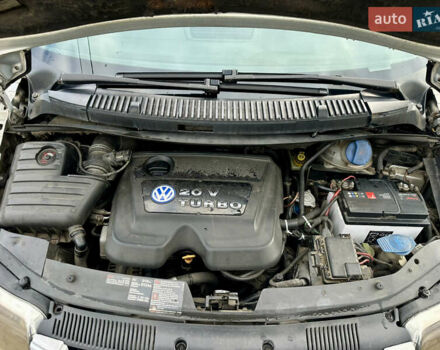 Сірий Фольксваген Шаран, об'ємом двигуна 1.8 л та пробігом 365 тис. км за 4499 $, фото 18 на Automoto.ua