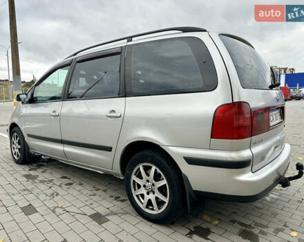 Сірий Фольксваген Шаран, об'ємом двигуна 1.8 л та пробігом 365 тис. км за 4499 $, фото 6 на Automoto.ua