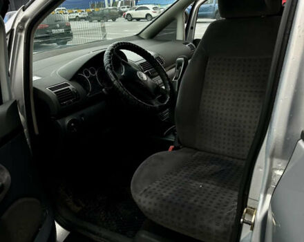 Сірий Фольксваген Шаран, об'ємом двигуна 1.8 л та пробігом 365 тис. км за 4499 $, фото 12 на Automoto.ua