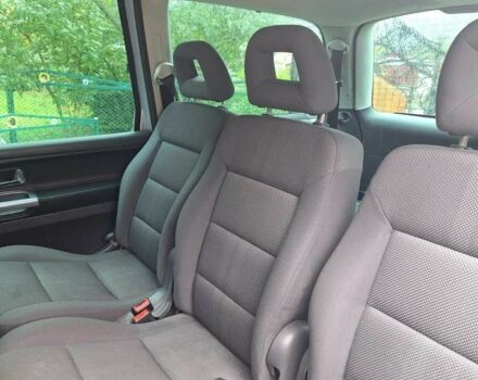 Серый Фольксваген Шаран, объемом двигателя 1.9 л и пробегом 336 тыс. км за 7550 $, фото 10 на Automoto.ua