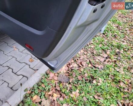 Серый Фольксваген Шаран, объемом двигателя 1.9 л и пробегом 237 тыс. км за 6400 $, фото 48 на Automoto.ua