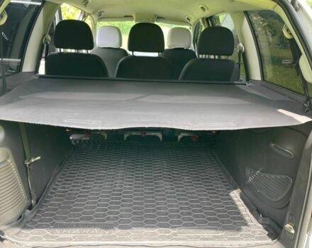 Сірий Фольксваген Шаран, об'ємом двигуна 1.9 л та пробігом 397 тис. км за 5700 $, фото 9 на Automoto.ua