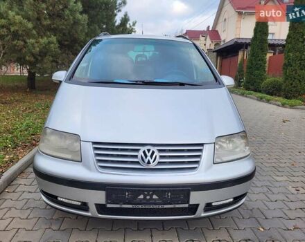 Серый Фольксваген Шаран, объемом двигателя 1.9 л и пробегом 237 тыс. км за 6400 $, фото 14 на Automoto.ua