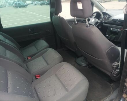 Сірий Фольксваген Шаран, об'ємом двигуна 1.9 л та пробігом 340 тис. км за 4500 $, фото 5 на Automoto.ua