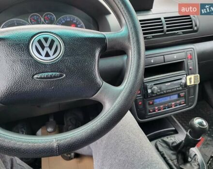 Серый Фольксваген Шаран, объемом двигателя 1.9 л и пробегом 237 тыс. км за 6400 $, фото 64 на Automoto.ua