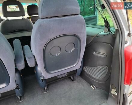 Серый Фольксваген Шаран, объемом двигателя 1.9 л и пробегом 237 тыс. км за 6400 $, фото 46 на Automoto.ua