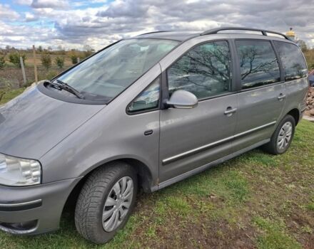 Сірий Фольксваген Шаран, об'ємом двигуна 1.9 л та пробігом 270 тис. км за 5849 $, фото 1 на Automoto.ua