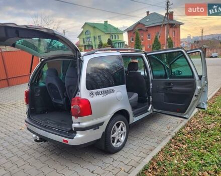 Серый Фольксваген Шаран, объемом двигателя 1.9 л и пробегом 237 тыс. км за 6400 $, фото 24 на Automoto.ua