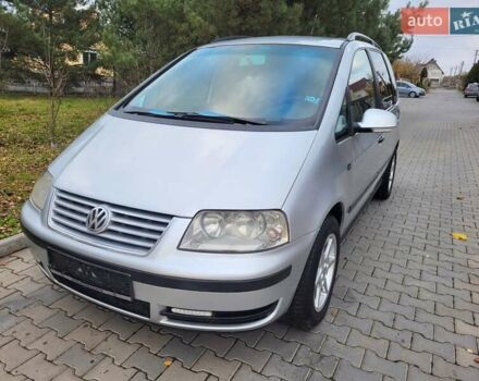 Серый Фольксваген Шаран, объемом двигателя 1.9 л и пробегом 237 тыс. км за 6400 $, фото 13 на Automoto.ua