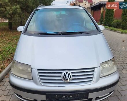 Серый Фольксваген Шаран, объемом двигателя 1.9 л и пробегом 237 тыс. км за 6400 $, фото 6 на Automoto.ua