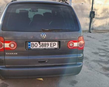 Сірий Фольксваген Шаран, об'ємом двигуна 2 л та пробігом 300 тис. км за 6100 $, фото 6 на Automoto.ua