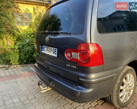 Фольксваген Шаран 2005 в Перемышлянах на Automoto.ua Серый Фольксваген Шаран, объемом двигателя 1.97 л и пробегом 315 тыс. км за 7200 $, фото 4 на Automoto.ua