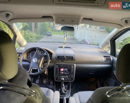 Фольксваген Шаран 2005 в Перемышлянах на Automoto.ua Серый Фольксваген Шаран, объемом двигателя 1.97 л и пробегом 315 тыс. км за 7200 $, фото 8 на Automoto.ua