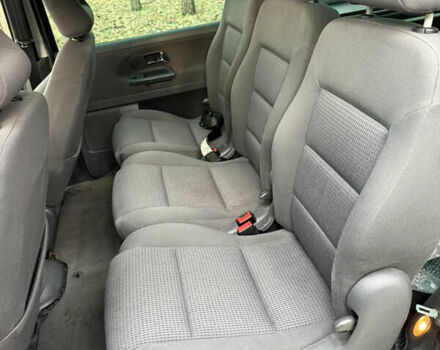 Серый Фольксваген Шаран, объемом двигателя 1.9 л и пробегом 300 тыс. км за 4450 $, фото 13 на Automoto.ua