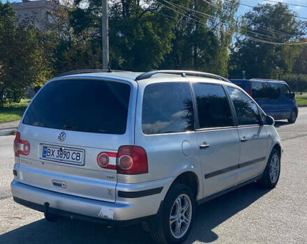 Серый Фольксваген Шаран, объемом двигателя 1.9 л и пробегом 250 тыс. км за 5500 $, фото 5 на Automoto.ua