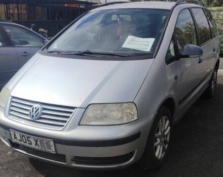 Серый Фольксваген Шаран, объемом двигателя 0 л и пробегом 350 тыс. км за 2143 $, фото 1 на Automoto.ua