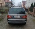 Сірий Фольксваген Шаран, об'ємом двигуна 2 л та пробігом 350 тис. км за 5300 $, фото 6 на Automoto.ua