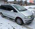 Серый Фольксваген Шаран, объемом двигателя 1.8 л и пробегом 165 тыс. км за 6500 $, фото 1 на Automoto.ua