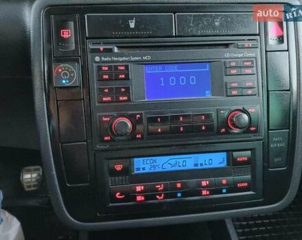 Сірий Фольксваген Шаран, об'ємом двигуна 1.78 л та пробігом 200 тис. км за 5250 $, фото 8 на Automoto.ua