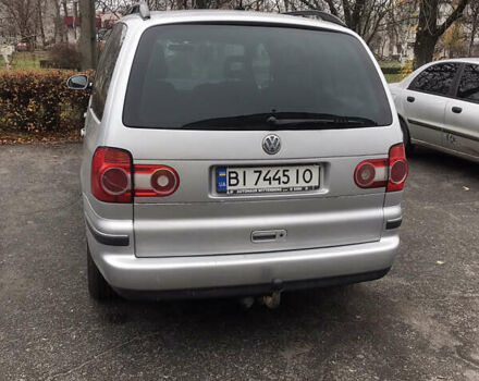 Серый Фольксваген Шаран, объемом двигателя 1.97 л и пробегом 210 тыс. км за 6250 $, фото 1 на Automoto.ua