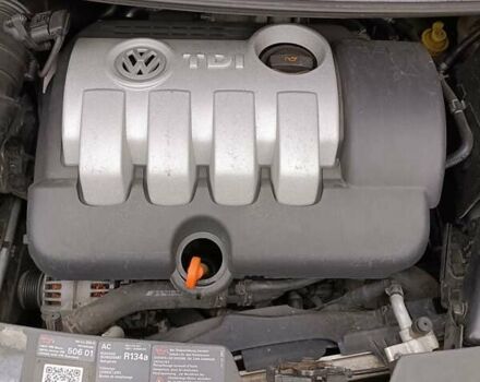 Сірий Фольксваген Шаран, об'ємом двигуна 2 л та пробігом 350 тис. км за 5300 $, фото 17 на Automoto.ua