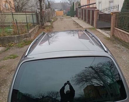 Сірий Фольксваген Шаран, об'ємом двигуна 2 л та пробігом 350 тис. км за 5300 $, фото 2 на Automoto.ua