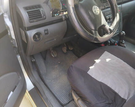 Серый Фольксваген Шаран, объемом двигателя 1.9 л и пробегом 340 тыс. км за 6300 $, фото 11 на Automoto.ua