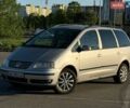 Сірий Фольксваген Шаран, об'ємом двигуна 1.9 л та пробігом 301 тис. км за 4400 $, фото 1 на Automoto.ua