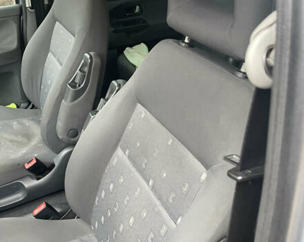 Серый Фольксваген Шаран, объемом двигателя 1.9 л и пробегом 350 тыс. км за 6000 $, фото 5 на Automoto.ua