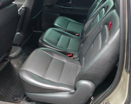 Серый Фольксваген Шаран, объемом двигателя 2 л и пробегом 450 тыс. км за 8700 $, фото 16 на Automoto.ua