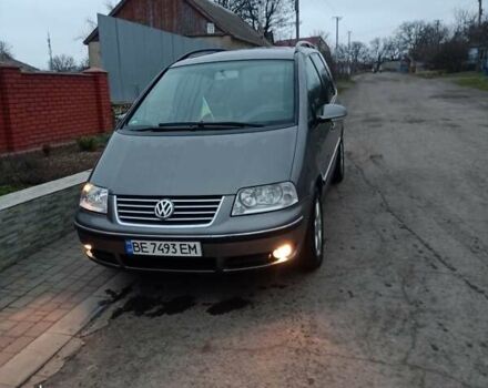 Серый Фольксваген Шаран, объемом двигателя 2 л и пробегом 360 тыс. км за 7800 $, фото 17 на Automoto.ua