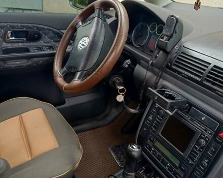 Серый Фольксваген Шаран, объемом двигателя 2 л и пробегом 360 тыс. км за 7800 $, фото 10 на Automoto.ua