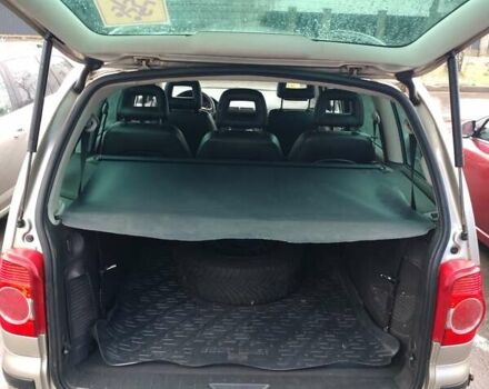 Серый Фольксваген Шаран, объемом двигателя 2 л и пробегом 450 тыс. км за 8700 $, фото 10 на Automoto.ua