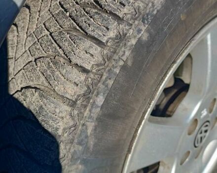 Серый Фольксваген Шаран, объемом двигателя 2 л и пробегом 360 тыс. км за 7800 $, фото 9 на Automoto.ua