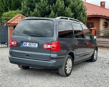 Серый Фольксваген Шаран, объемом двигателя 2 л и пробегом 176 тыс. км за 2000 $, фото 14 на Automoto.ua