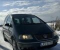 Сірий Фольксваген Шаран, об'ємом двигуна 2 л та пробігом 420 тис. км за 2300 $, фото 1 на Automoto.ua
