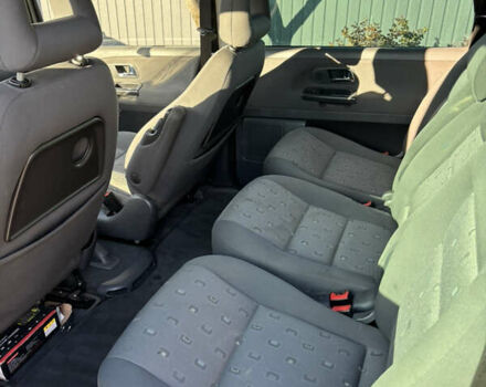 Серый Фольксваген Шаран, объемом двигателя 1.9 л и пробегом 313 тыс. км за 8300 $, фото 4 на Automoto.ua