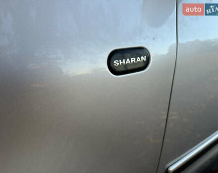 Серый Фольксваген Шаран, объемом двигателя 1.8 л и пробегом 263 тыс. км за 6350 $, фото 8 на Automoto.ua
