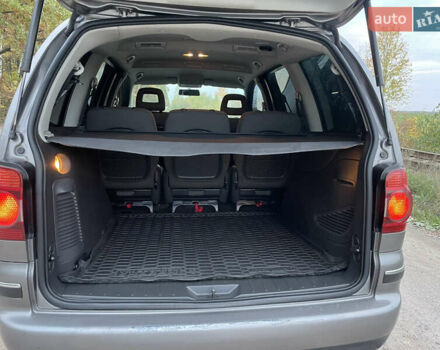 Фольксваген Шаран 2009 в Виннице на Automoto.ua Серый Фольксваген Шаран, объемом двигателя 2 л и пробегом 272 тыс. км за 9200 $, фото 10 на Automoto.ua