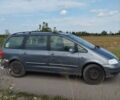 Сірий Фольксваген Шаран, об'ємом двигуна 1.78 л та пробігом 257 тис. км за 7300 $, фото 4 на Automoto.ua