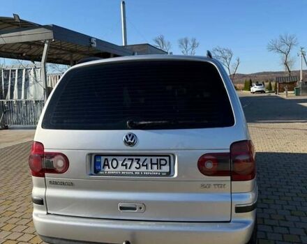 Серый Фольксваген Шаран, объемом двигателя 2 л и пробегом 318 тыс. км за 7500 $, фото 5 на Automoto.ua