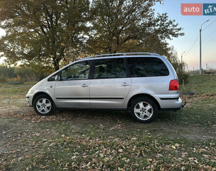 Серый Фольксваген Шаран, объемом двигателя 1.8 л и пробегом 263 тыс. км за 6350 $, фото 13 на Automoto.ua