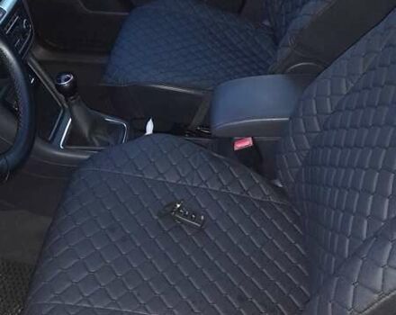 Серый Фольксваген Шаран, объемом двигателя 2 л и пробегом 244 тыс. км за 13700 $, фото 5 на Automoto.ua