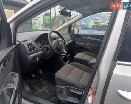 Сірий Фольксваген Шаран, об'ємом двигуна 1.97 л та пробігом 271 тис. км за 10900 $, фото 8 на Automoto.ua