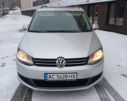 Серый Фольксваген Шаран, объемом двигателя 1.97 л и пробегом 330 тыс. км за 9900 $, фото 6 на Automoto.ua