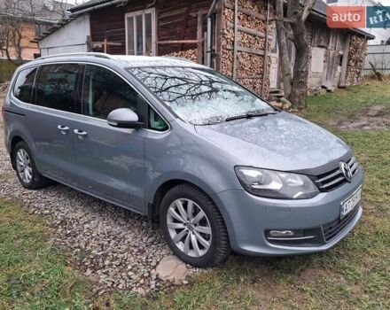Серый Фольксваген Шаран, объемом двигателя 2 л и пробегом 244 тыс. км за 13700 $, фото 3 на Automoto.ua