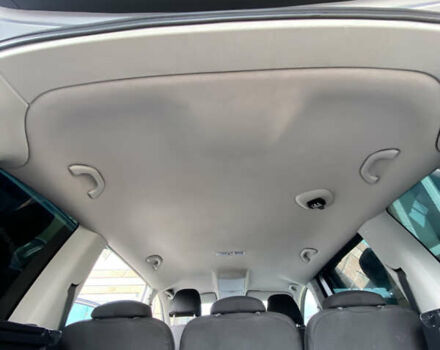 Серый Фольксваген Шаран, объемом двигателя 2 л и пробегом 291 тыс. км за 10400 $, фото 28 на Automoto.ua