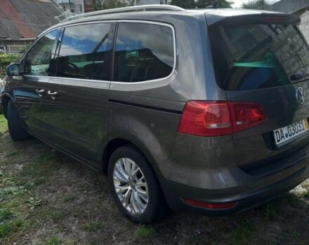 Серый Фольксваген Шаран, объемом двигателя 2 л и пробегом 215 тыс. км за 15700 $, фото 3 на Automoto.ua